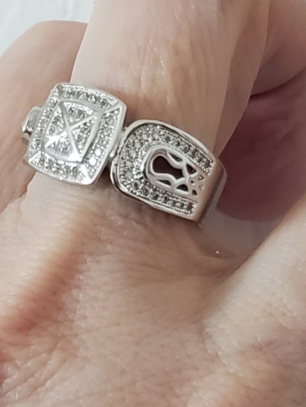 NEW Art Deco Design Ring, Sterling, Filigree Sides, Unisex, Size 8, Great Silver